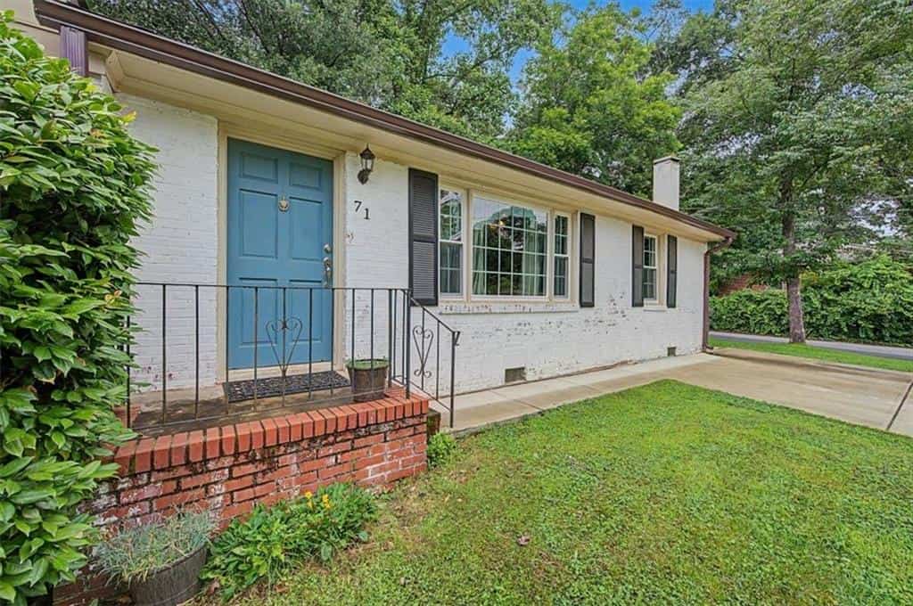 Listing photo 3