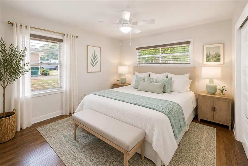 Listing photo 6