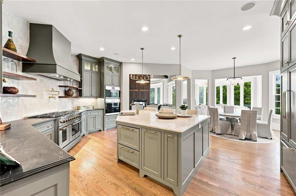 6756 Hedge Row Lane, Gainesville, GA 30506