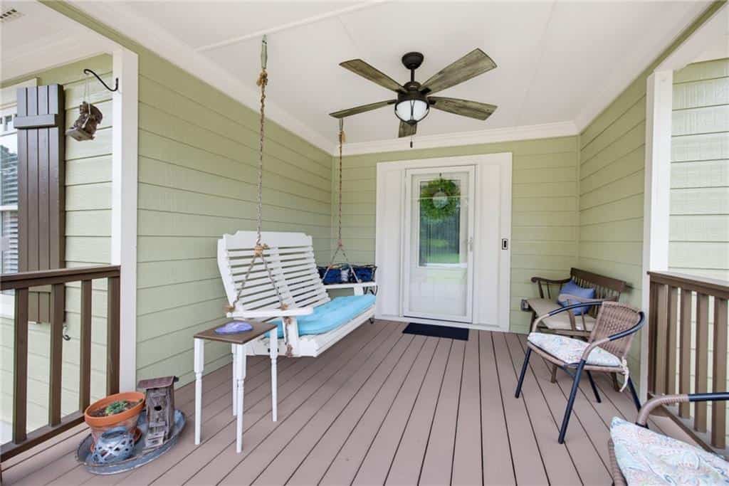 Listing photo 6