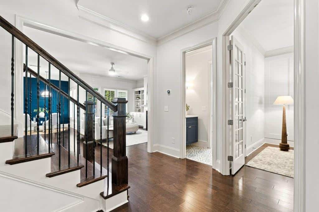 Listing photo 6