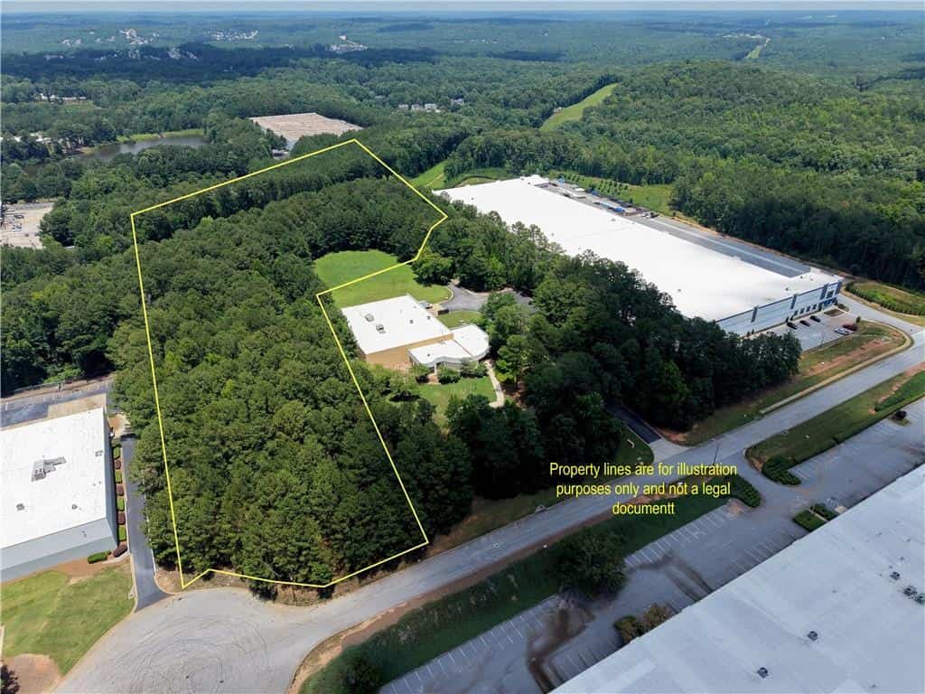 2060 East Park Drive NE, Conyers, GA 30013