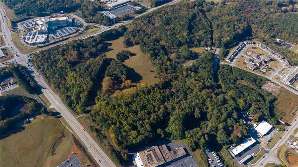 790 Summerhill Road, Dallas, GA 30132