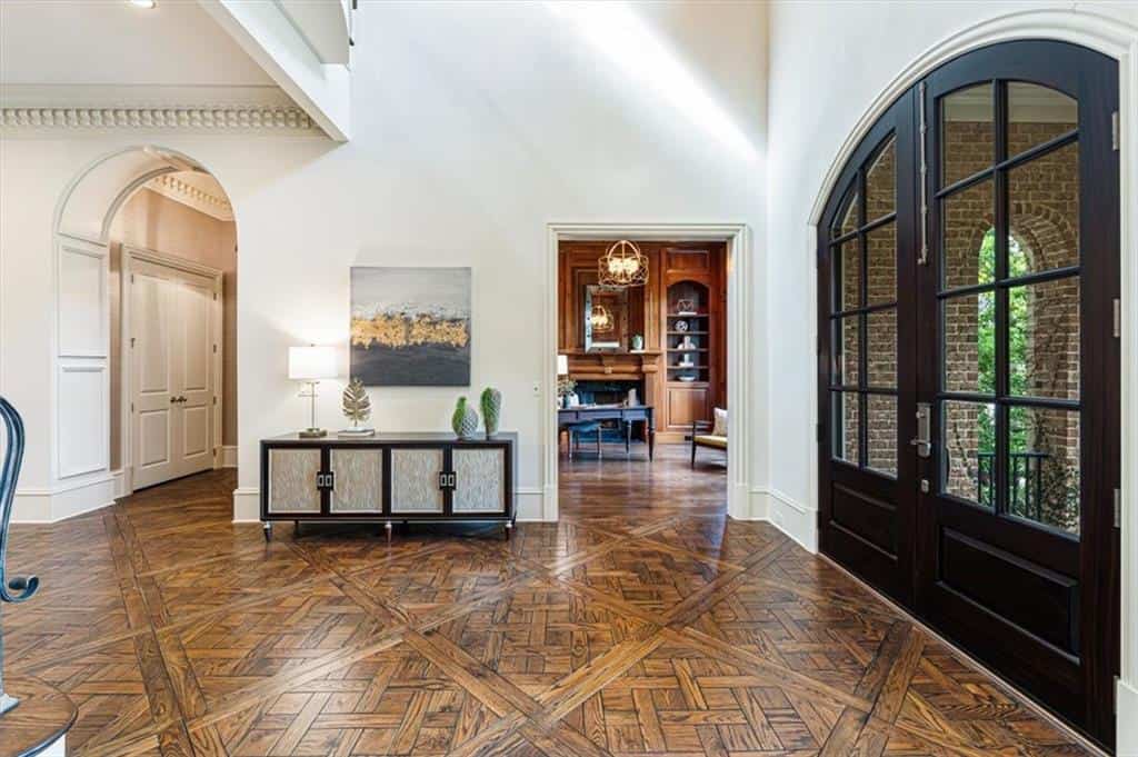 Listing photo 6