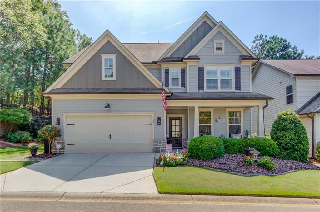 6144 Stella Light Drive, Flowery Branch, GA 30542