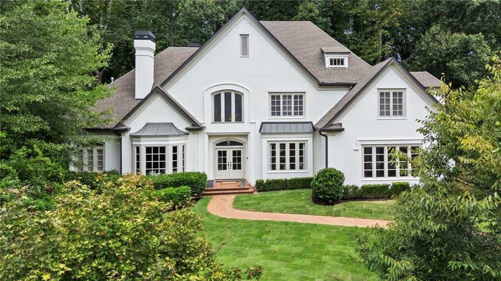 455 Laurel Chase Court, Sandy Springs, GA 30327