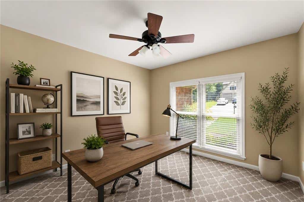 Listing photo 4