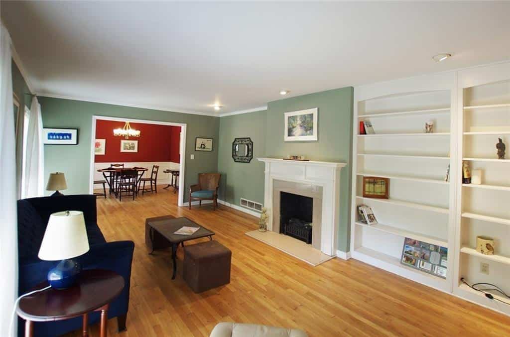 Listing photo 6