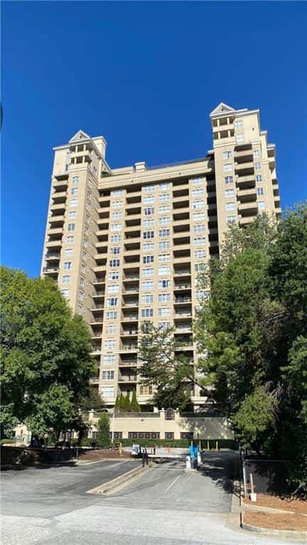 3334 Peachtree Road NE 601 #601, Atlanta, GA 30326
