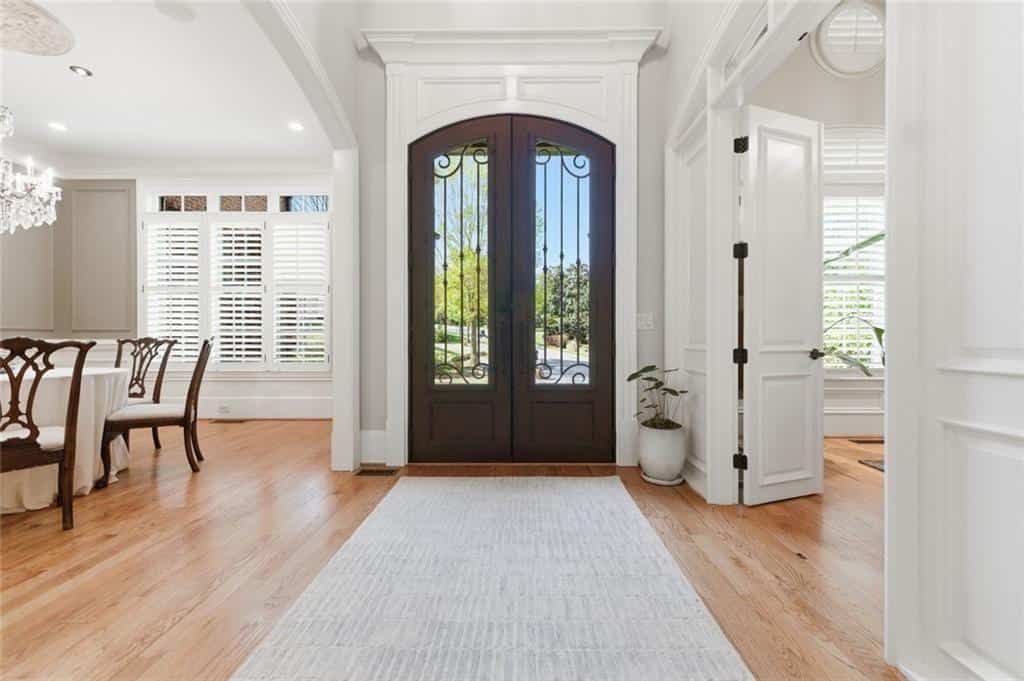 Listing photo 6