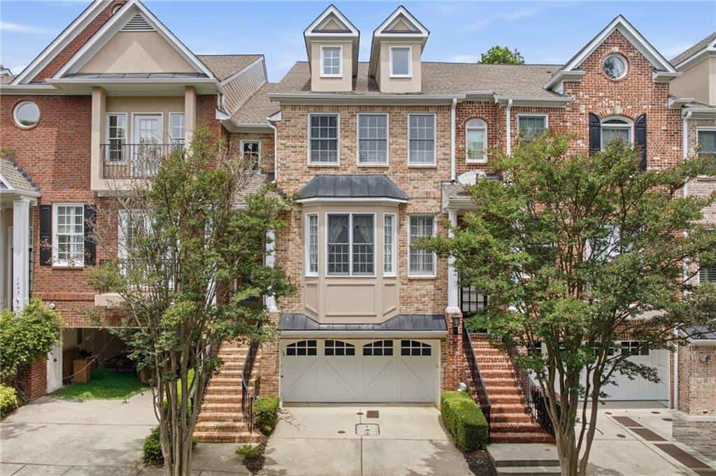 1041 Emory Parc Place, Decatur, GA 30033