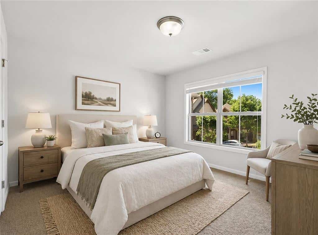 Listing photo 6
