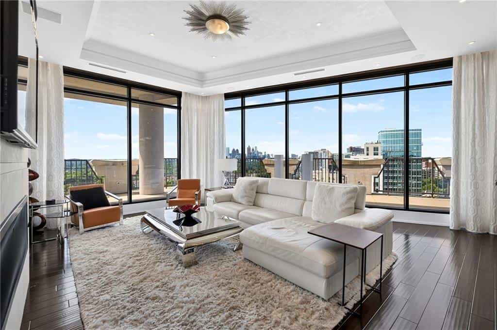 2233 Peachtree Road NE 1602 #1602, Atlanta, GA 30309
