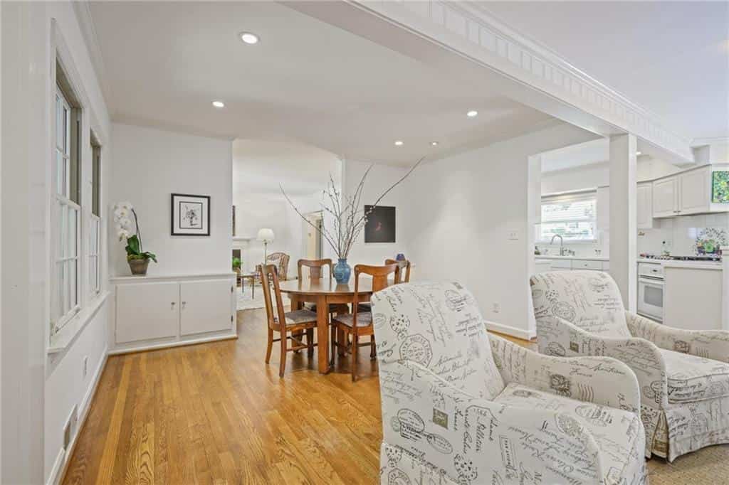 Listing photo 6