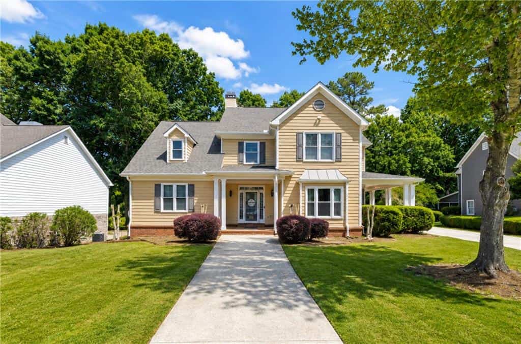 420 Bay Grove Road, Loganville, GA 30052