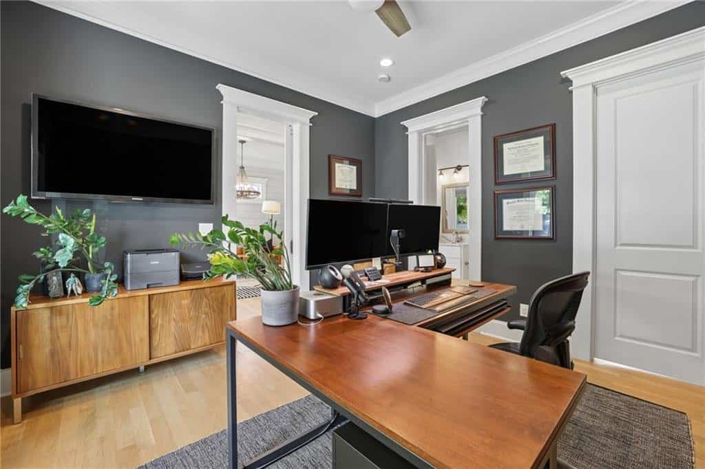 Listing photo 6