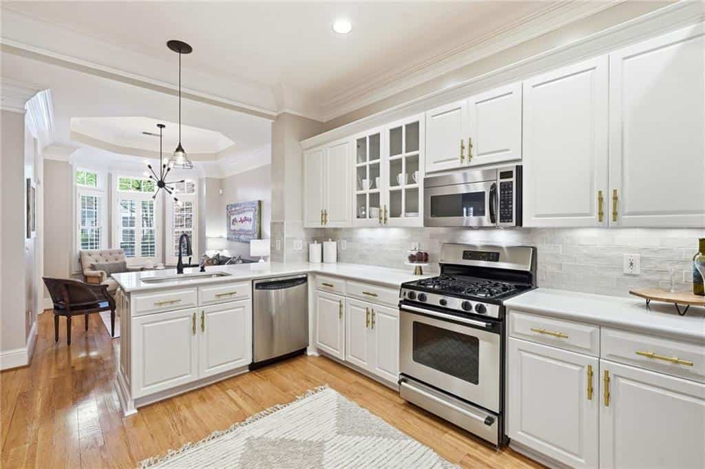 8420 Parker Place, Roswell, GA 30076