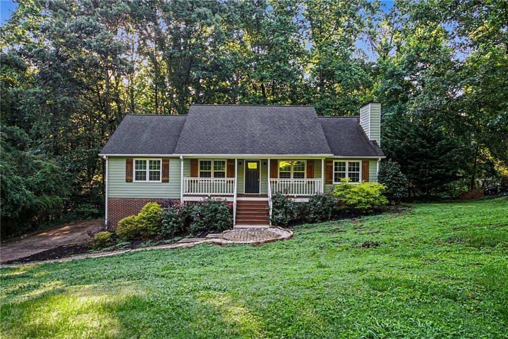 1037 Atherton Lane, Woodstock, GA 30189