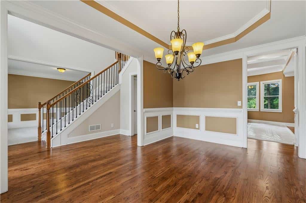 Listing photo 6