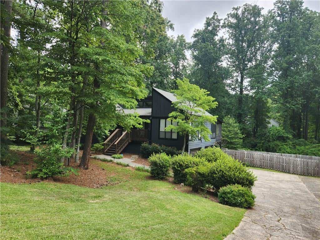 3086 Holly Mill Run, Marietta, GA 30062