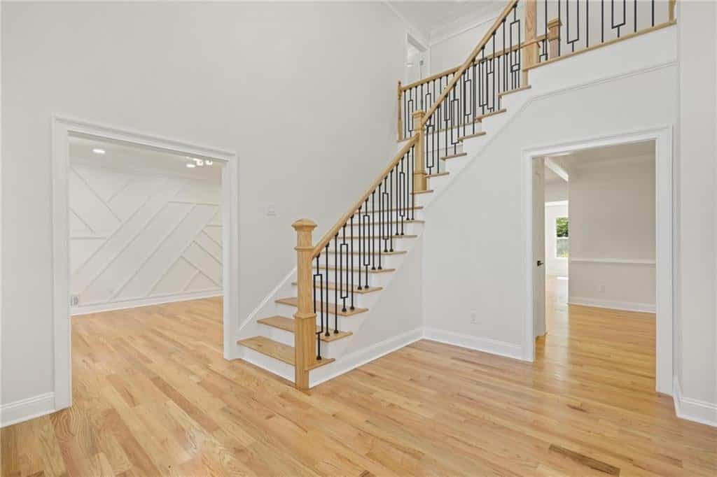 Listing photo 6