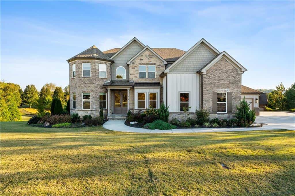 4725 Cardinal Ridge Way, Flowery Branch, GA 30542