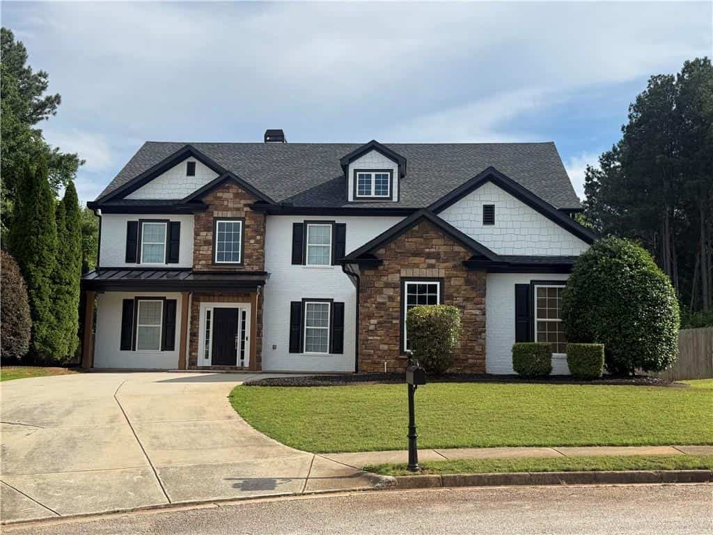 387 Fern Court, Hoschton, GA 30548