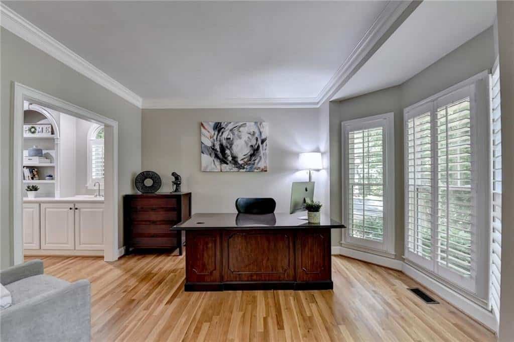 Listing photo 6