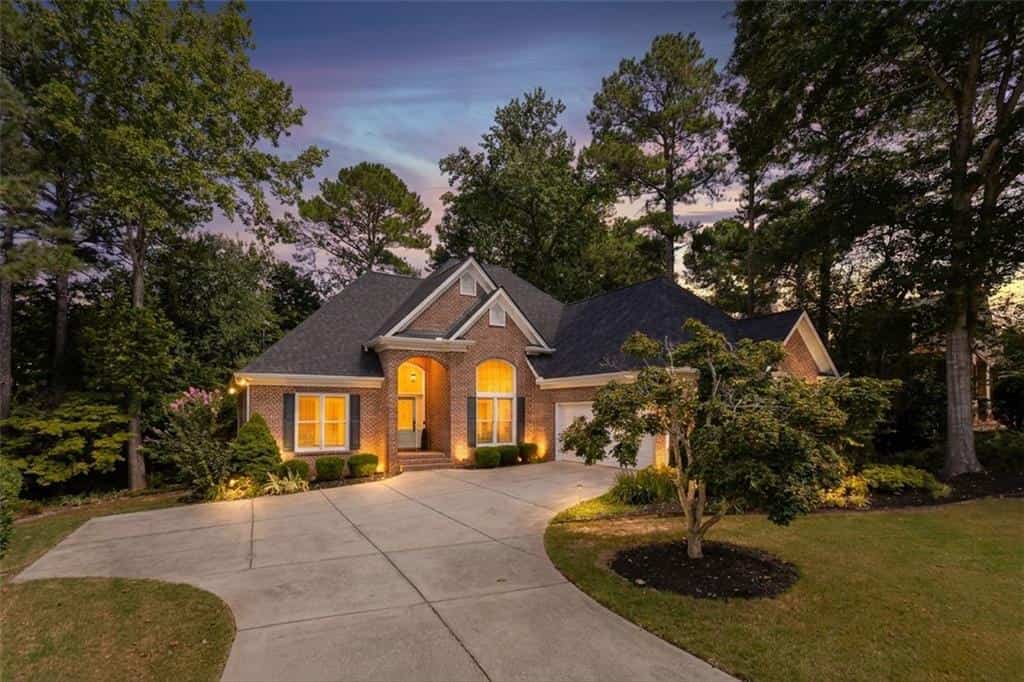 885 Rose Brooke Drive, Lawrenceville, GA 30045