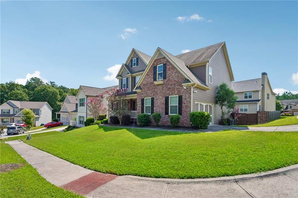 Listing photo 4