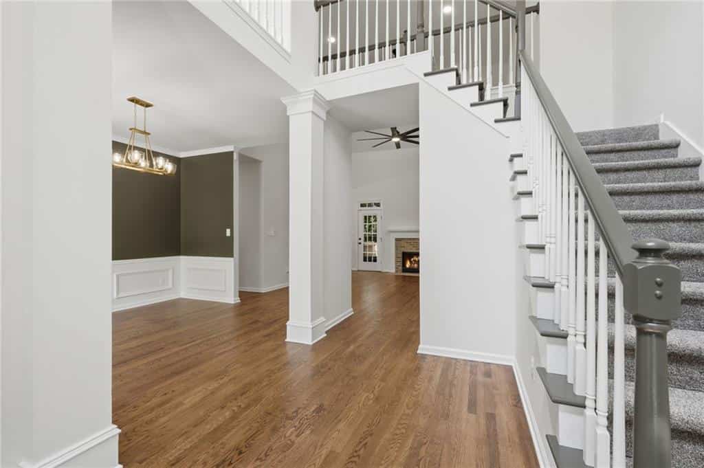 Listing photo 6