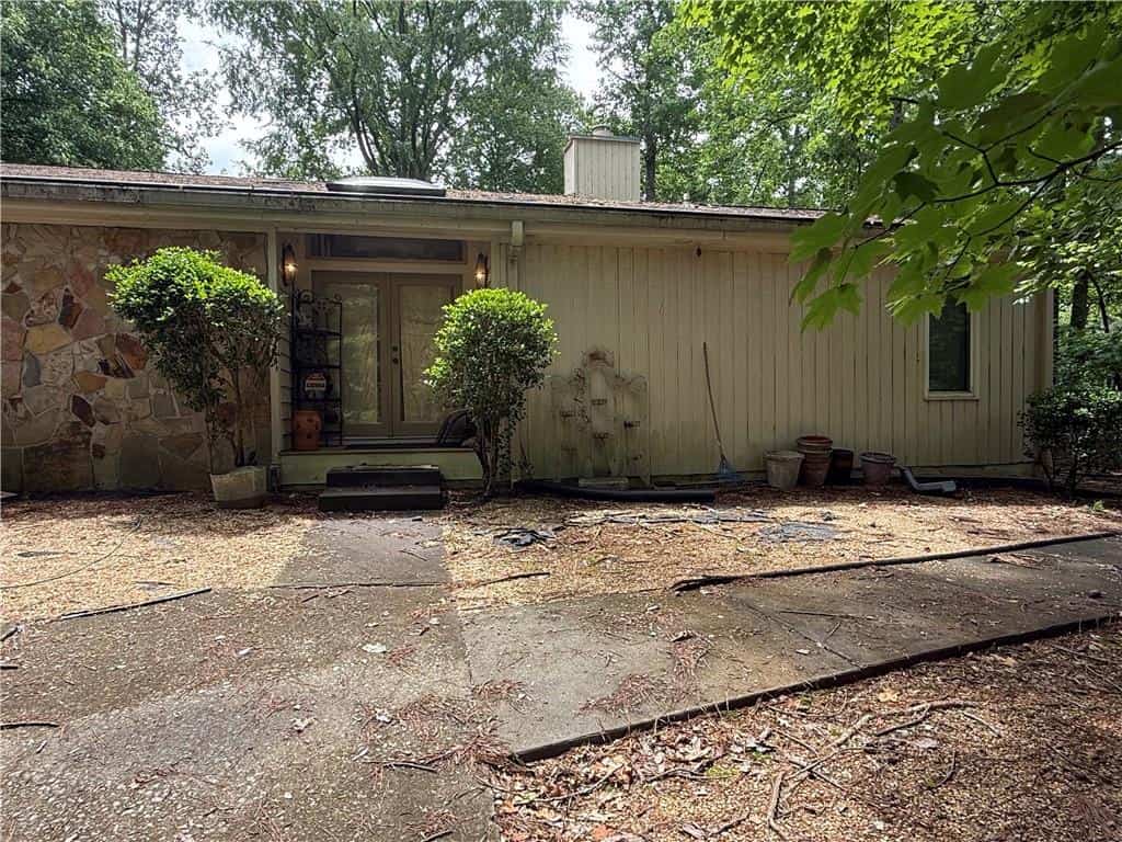 170 River Court Parkway, Sandy Springs, GA 30328