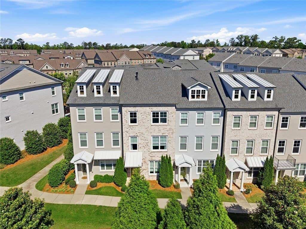 10196 Windalier Way, Roswell, GA 30076