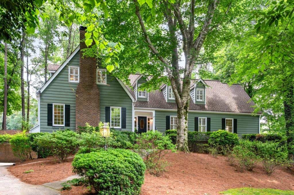 8950 Huntcliff Trace, Sandy Springs, GA 30350