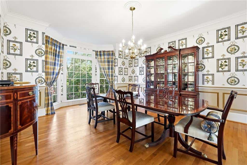 Listing photo 6