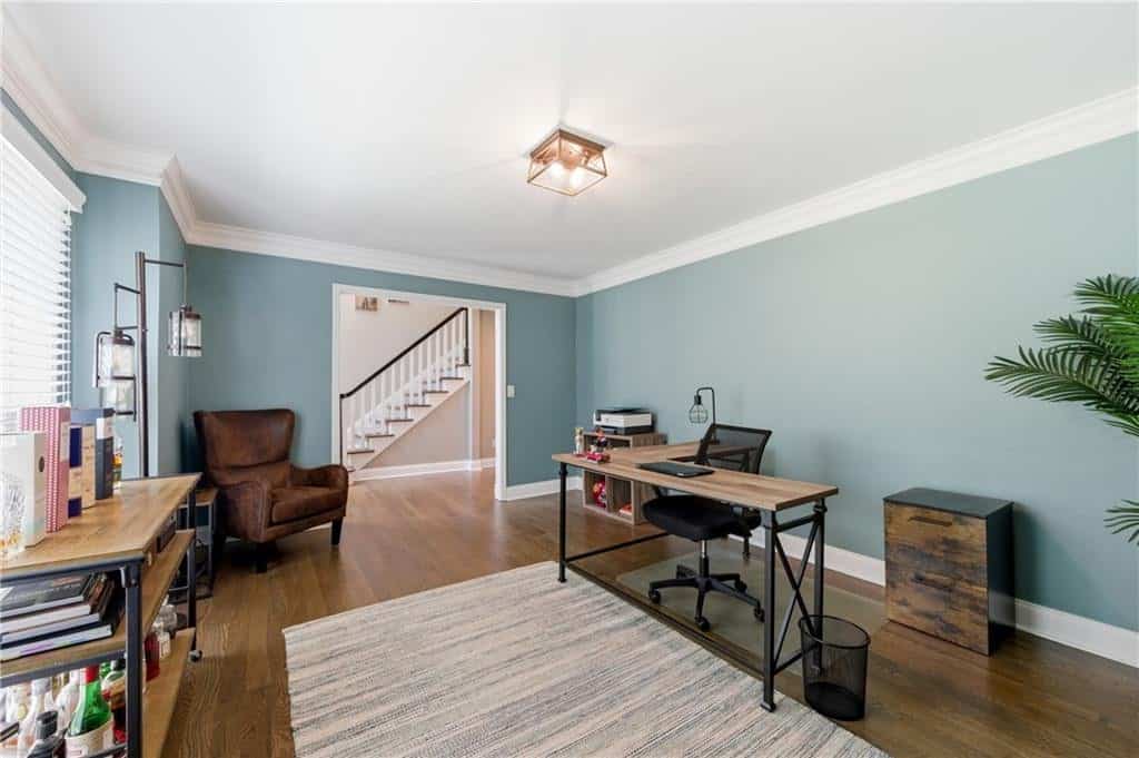 Listing photo 6