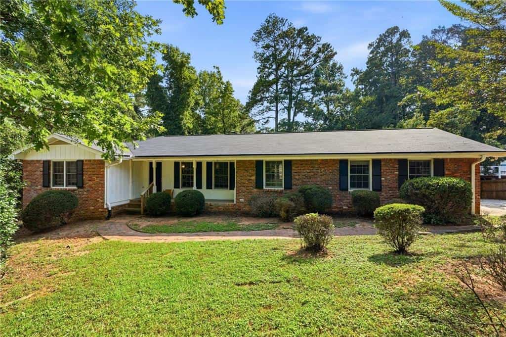 4270 Cove Way NE, Marietta, GA 30067