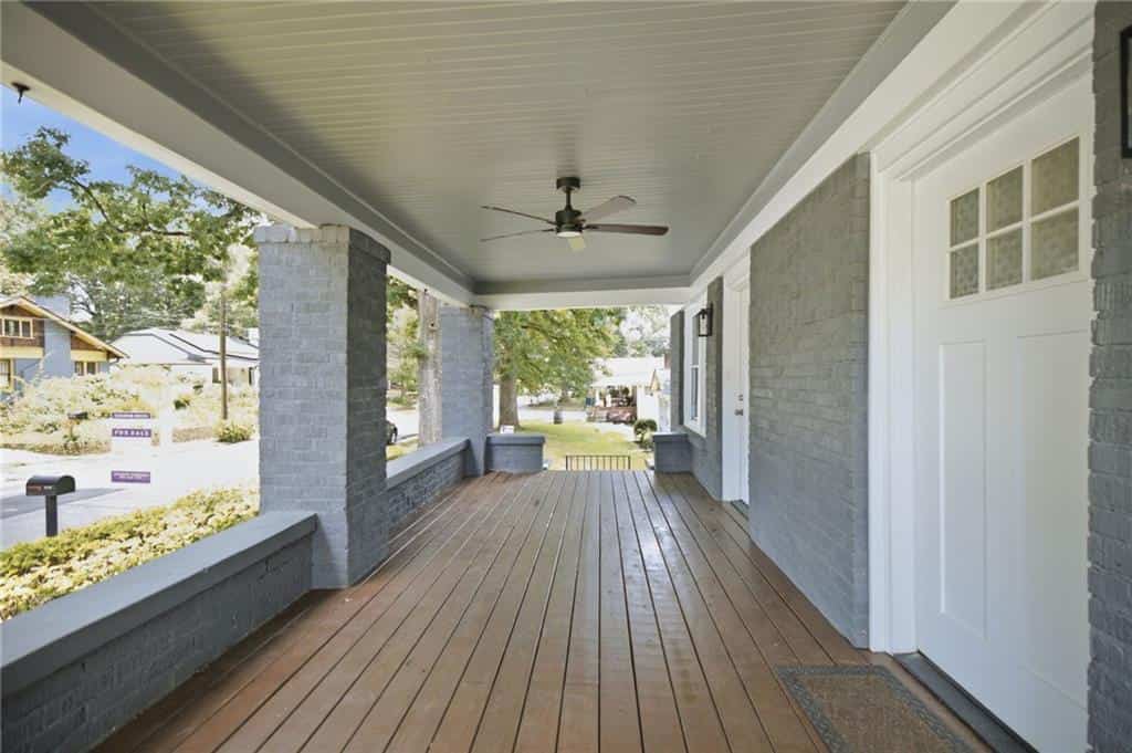 Listing photo 6