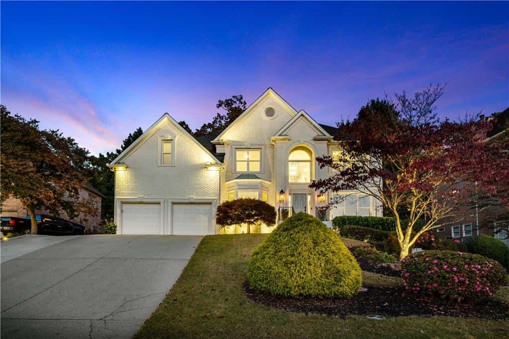 3713 Lake Edge Drive, Suwanee, GA 30024