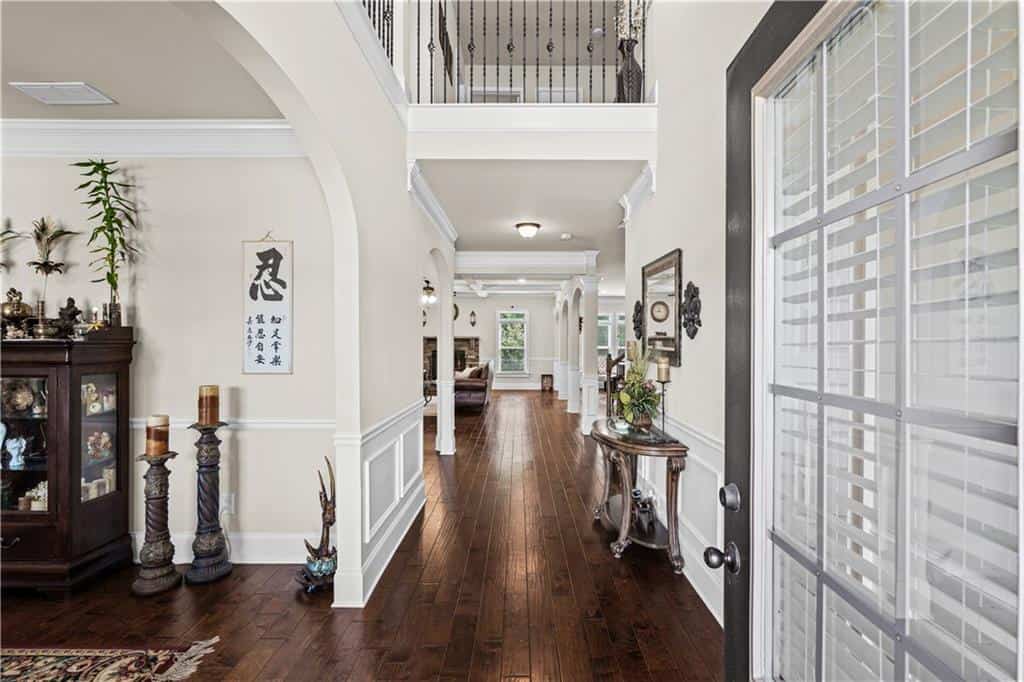 Listing photo 6