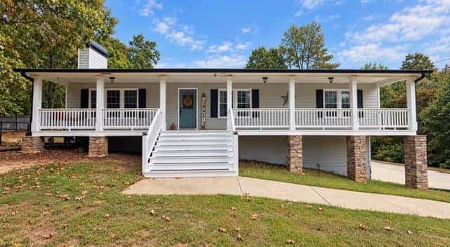909 Lebanon Place, Woodstock, GA 30188
