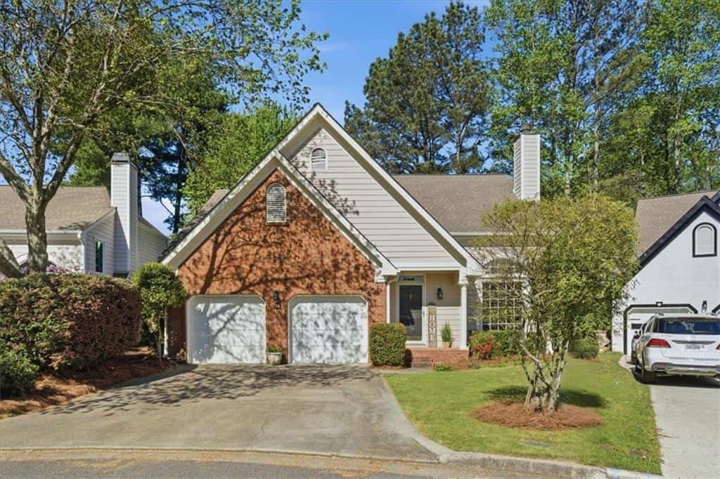 220 Ridge Point Court, Alpharetta, GA 30022