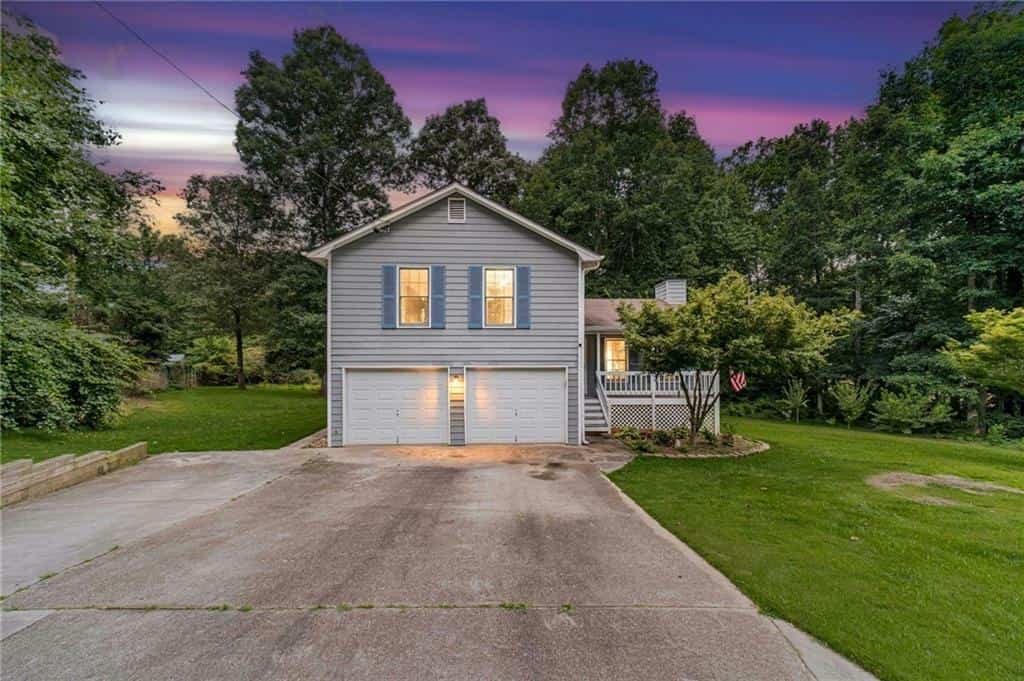 110 Whisper Way, Dacula, GA 30019