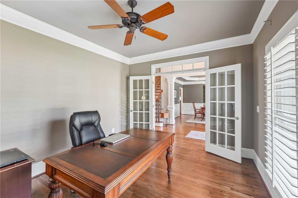 Listing photo 6