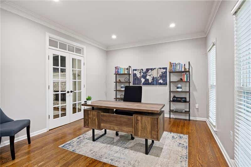 Listing photo 6