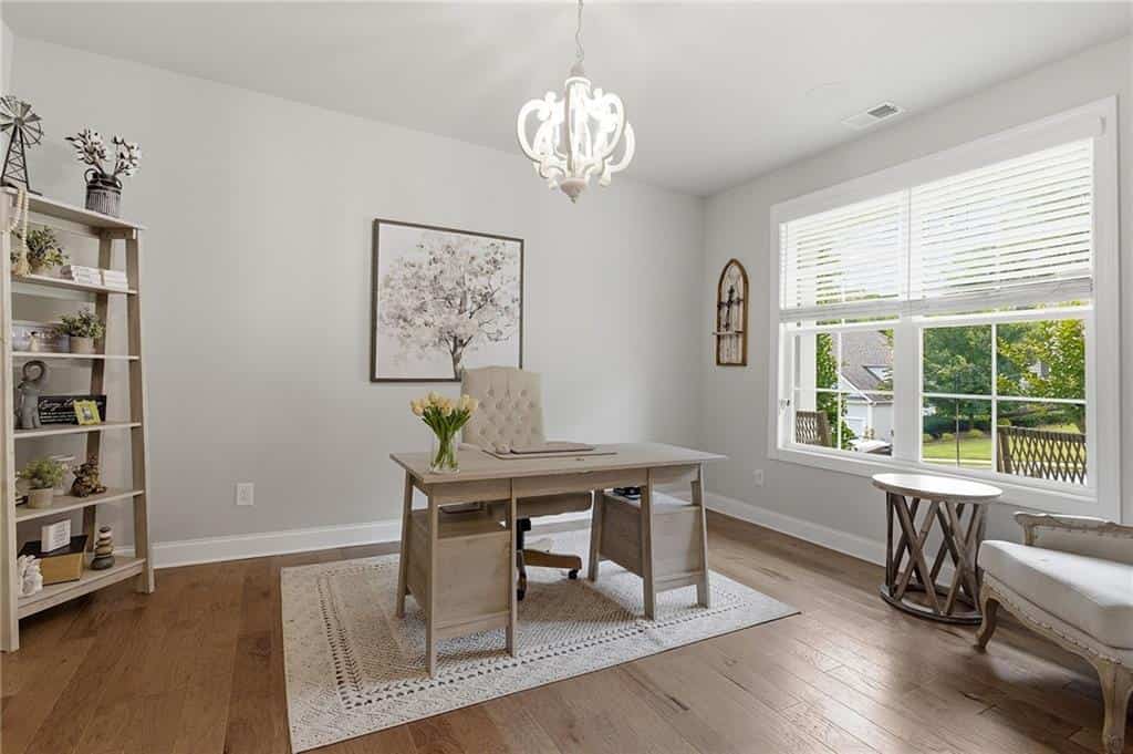 Listing photo 6