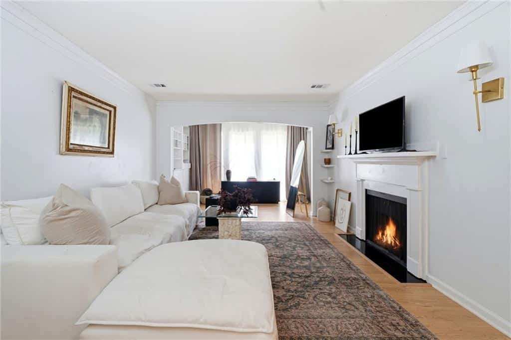 24311 Plantation Drive NE, Atlanta, GA 30324