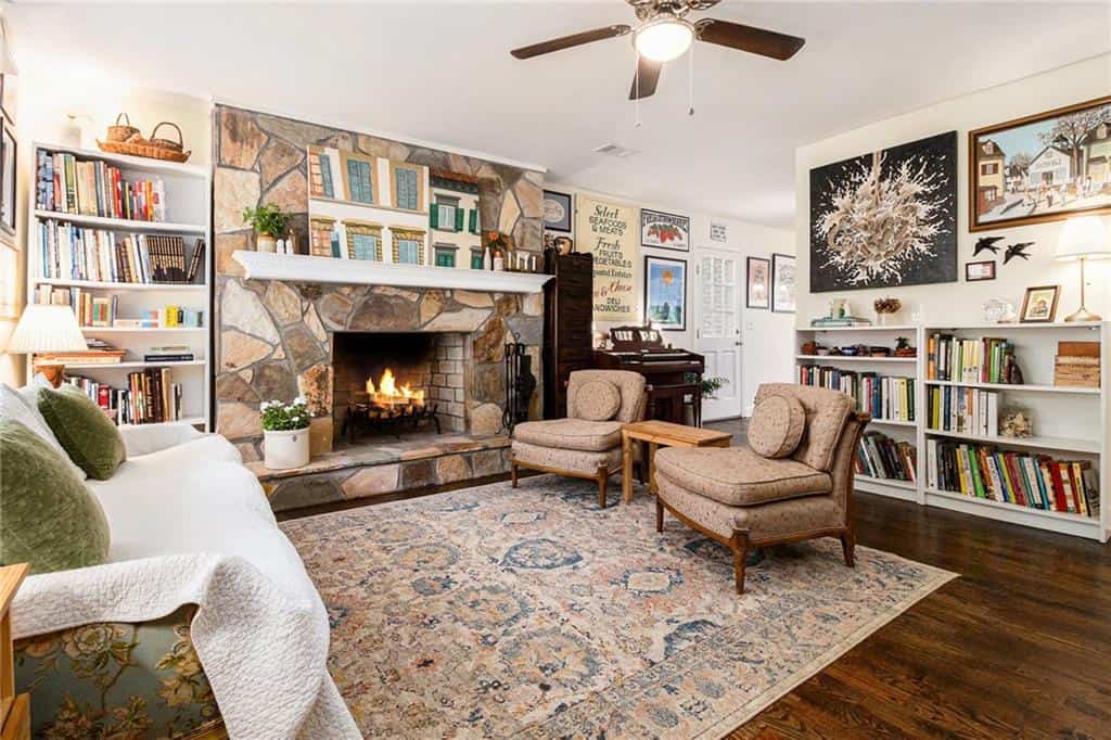 Listing photo 6