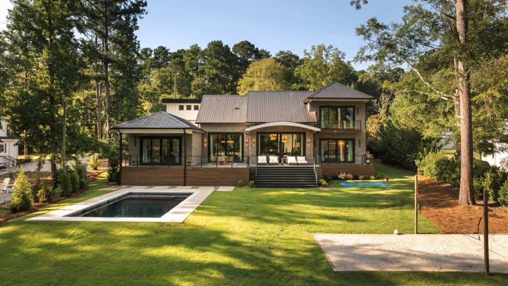 298 W River Bend Drive, Eatonton, GA 31024