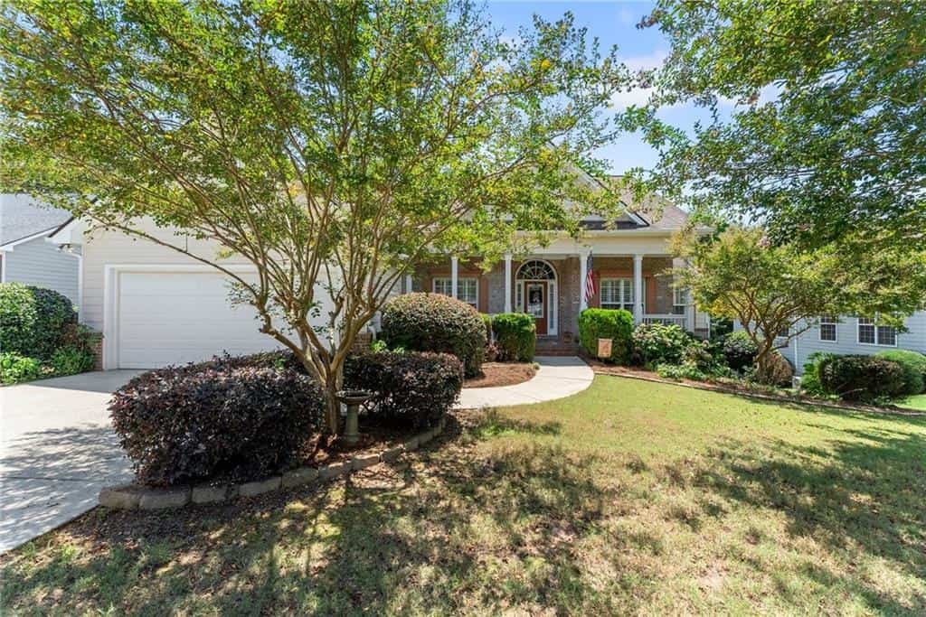3819 Walnut Grove Way, Gainesville, GA 30506